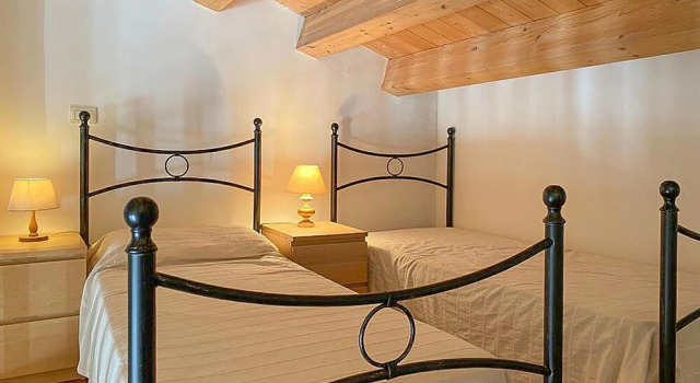 Stunning Home in Scicli With 3 Bedrooms and Wifi, Book Hotel Hotels in Sicily with Parking, Parking