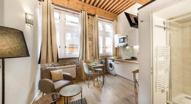 Апартаменты Cozy studio refurbished in 2022 in the heart of Lyon - Cordeliers