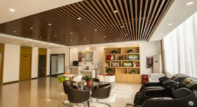 GreenTree Inn Handan Wei County Xianbiao Business Hotel, Book Hotel Handan Hebei
