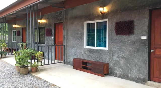 Muangchaem House