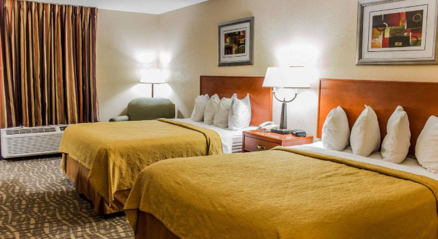 Четырёхместный номер Standard Quality Inn Kinston Hwy 70