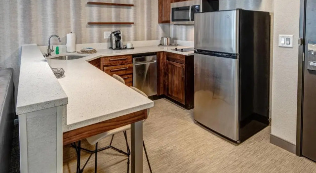 Двухместный люкс c 1 комнатой Residence Inn by Marriott Nashville Green Hills