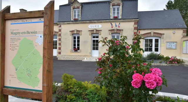 Luxury Home in Magny-en-bessin With Garden, Beach at 4km, Забронировать Отель  