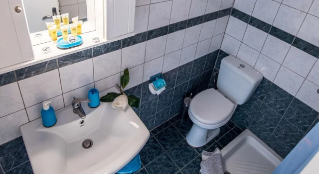 Апартаменты с балконом и с видом на море Faros Apartments