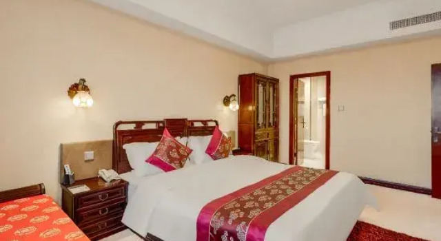 Люкс Tian Yuan Hotel