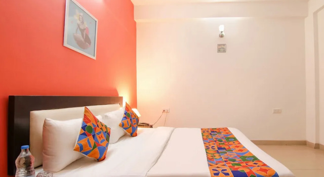 Номер Deluxe Fabhotel The Lavish Villa