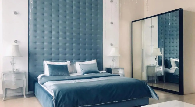 Полулюкс Deluxe Hotel Dom Aktera