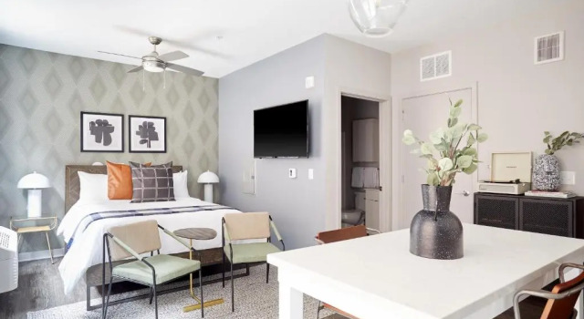 Студия Sonder — Luna Apartments