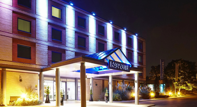 Novotel London Heathrow Airport M4 Jct. 4, Забронировать Отель Бизнес-отели Англии, 4* 5*