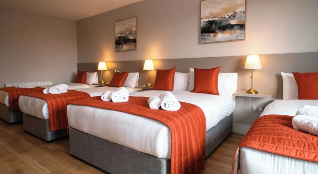 Hawthorn Lodge, Забронировать Дом для отпуска Виллы Клифден, Вилла