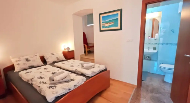 One Bedroom Apartment