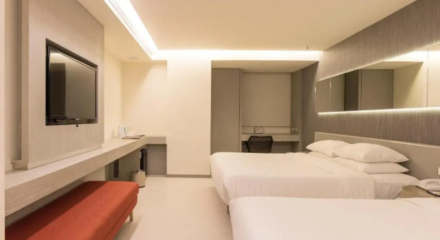 Четырёхместный номер Deluxe Inhouse Hotel Yehliu