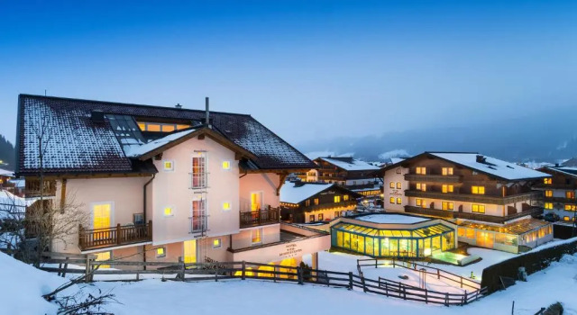 Люкс Hotel Vierjahreszeiten