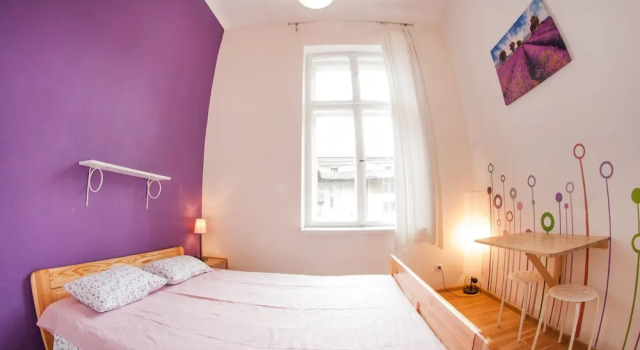 Двухместный номер Economy Dizzy Daisy Hostel