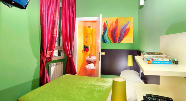 Hotel Colors, Забронировать Отель Отели Рима с завтраком, рядом с Собор Святого Петра, Завтраки