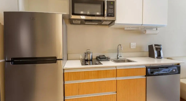 Двухместная студия-люкс Candlewood Suites Fargo South-Medical Center by IHG