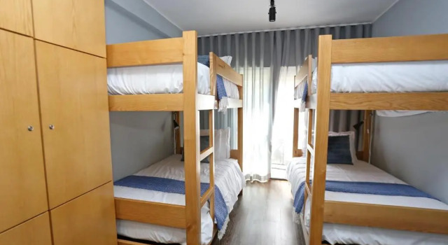 Кровать в общем номере (мужской номер) HI Setubal - Pousada de Juventude - CASA DO LARGO