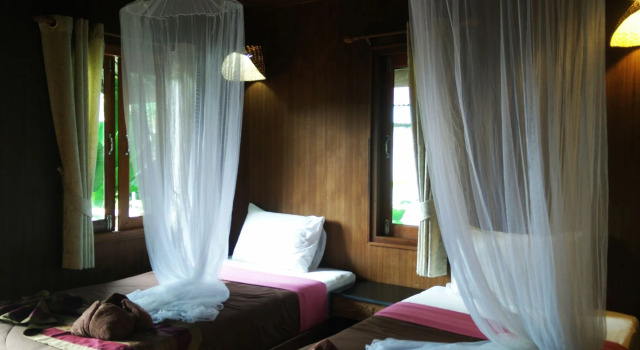Khao Sok Cabana Resort, Забронировать Курортный отель Отели Южного Таиланда с парковкой, Парковка