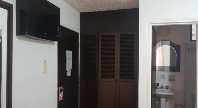 Hotel Emperador, Rezervovat Hotel Hotely v Santander s parkováním, Parkování
