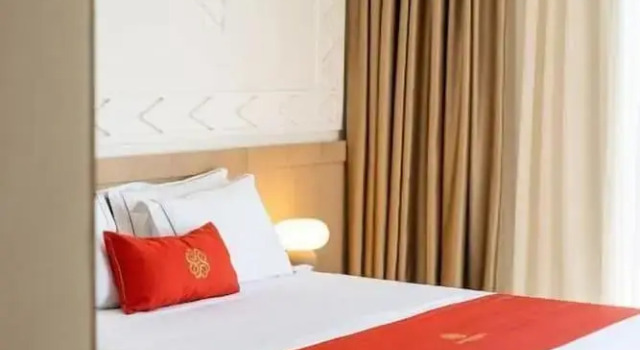 Двухместный номер Standard с балконом и с частичным видом на море Hotel Skanderbeg