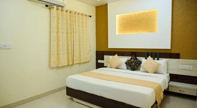 Hotel Golden Bliss