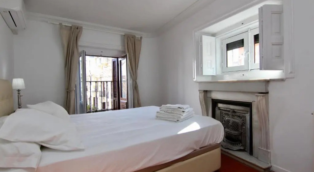 Апартаменты Apartamentos Madrid Centro B