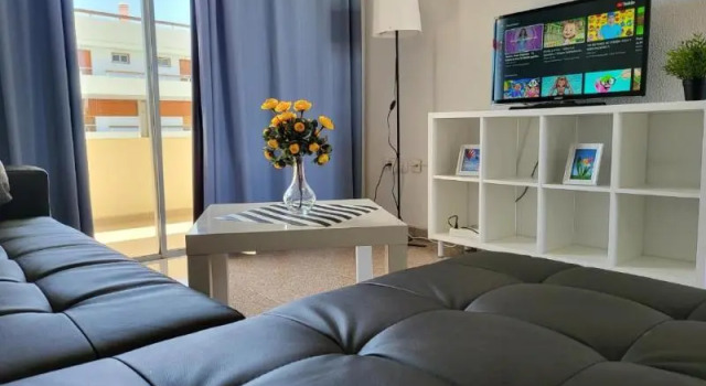 Las Camelias Apartments