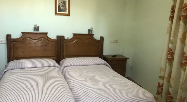 Двухместный номер Standard с балконом Hostal Rio de Oro