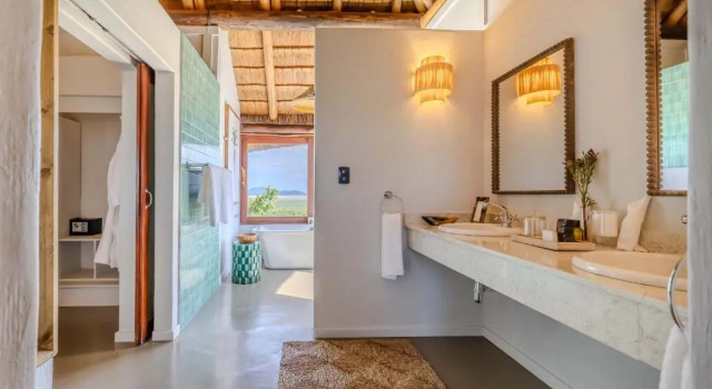 Buffalo Ridge Safari Lodge, 예약 호텔 Madikwe Game Reserve North West
