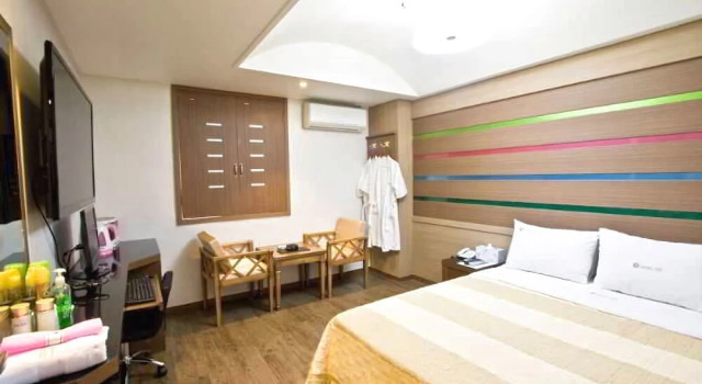 Gentleman Hotel, 预订 酒店 Bupyeong-gu 利川
