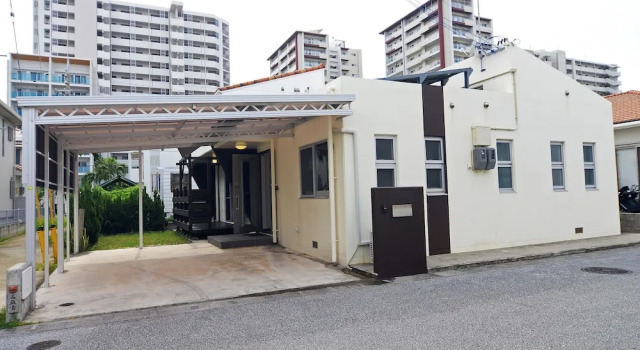 909 House, Buchen Sie Hotel Tomigusuku Okinawa Hontō - Süden