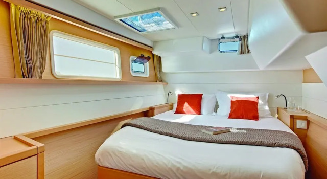 Catamarano Mauticat Boat & Breakfast, Book Hotel Hotels in Abruzzo with Parking, Parking