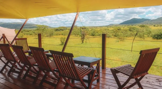 Alama Camp Mara, Buchen Sie Campingplatz Ololaimutiek Masai Mara