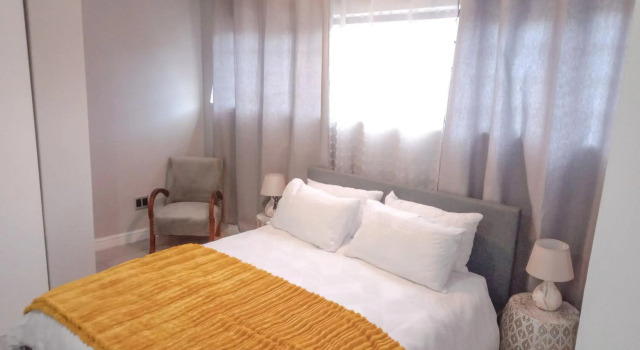 Cape Town - Bo Kaap- 2 Bedroom Cozy Apartment, Забронировать Апартаменты/квартира Отели Кейптауна с парковкой, рядом с South African Museum And Planetarium, Парковка