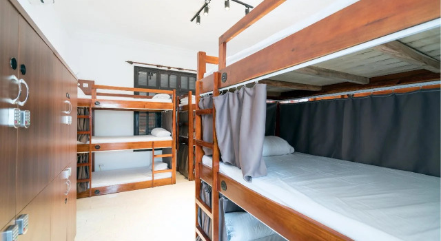 7Fridays Westlake Hostel