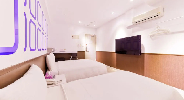 Трёхместный номер Standard Lumière Town Hotel