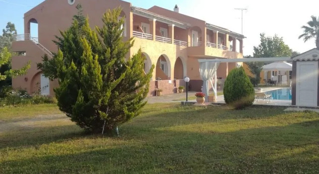 Sausan Apartments