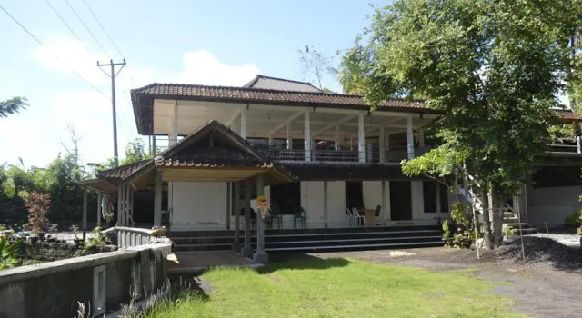 Puri Prima, Rezerwuj Hotel Amlapura Bali