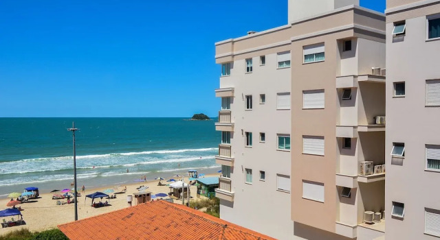 Duplex Vista Mar com Piscina Privativa