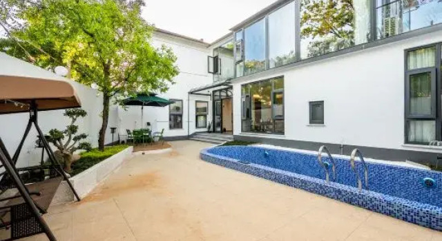 suzhouyanjishanjuminsu（xishandaojingqudian), Boek Hotel Suzhou (Jiangsu) China
