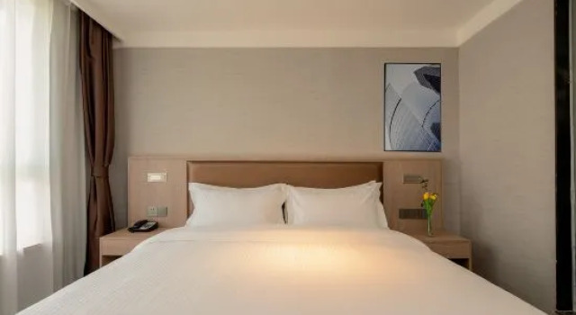 Одноместный номер Standard GreenTree Inn Ganzhou Sankang Temple DaRunFa Express Hotel