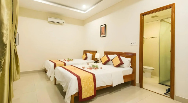 Dam Tien Hotel