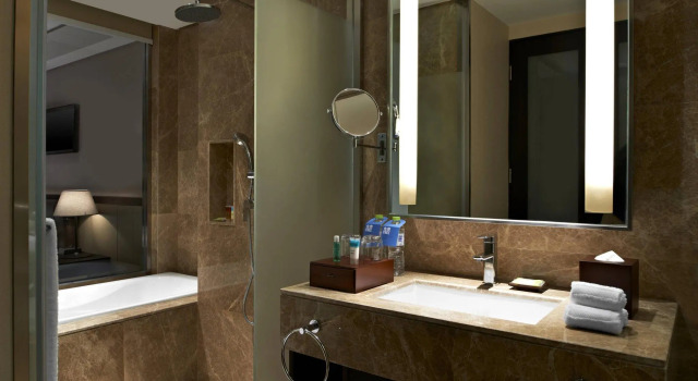 Четырёхместный номер Standard с видом на море Four Points by Sheraton Qingdao, West Coast