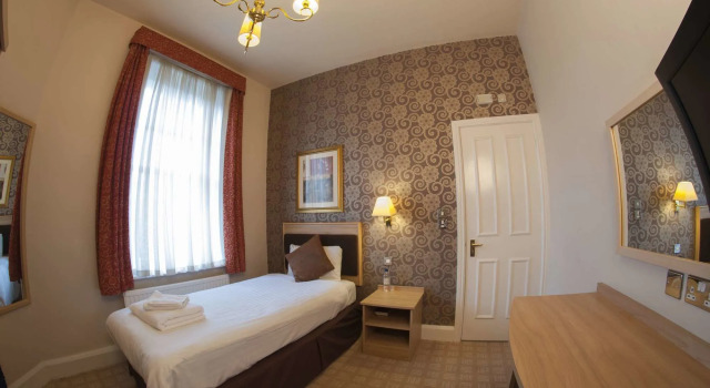 Heart of England Hotel Weedon by Marston's Inns, Book Hotel Hoteller i Daventry med parkering, Parkering