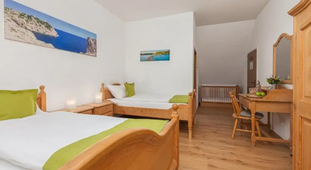 Трёхместный номер Standard Hotel Landgasthof Hölzer