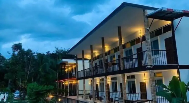 Номер Superior с балконом Pechmaneekan Beach Resort