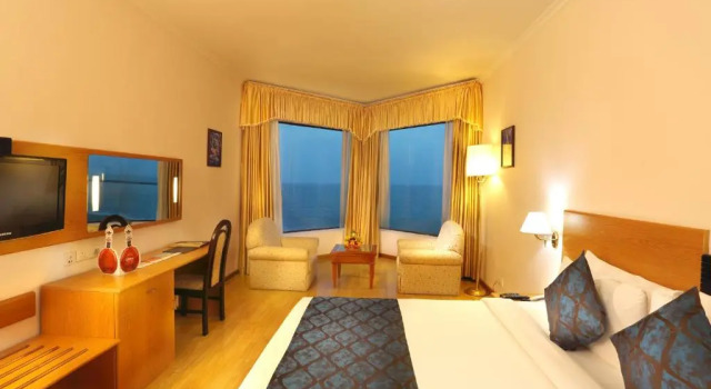Номер Premium Отель Коллама The Quilon Beach and Convention Center