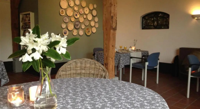 Bed & Breakfast Pax Tibi, Boek Hotel Boskoop Zuid-Holland