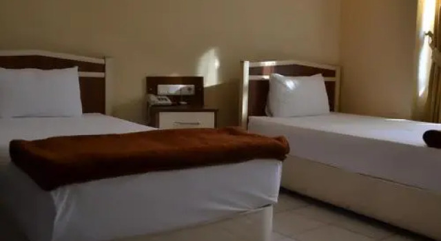 Ekin Hotel, Забронировать Отель Отели Диярбакыра с парковкой, рядом с Городской стадион Ататюрка в Диярбакыре, Парковка