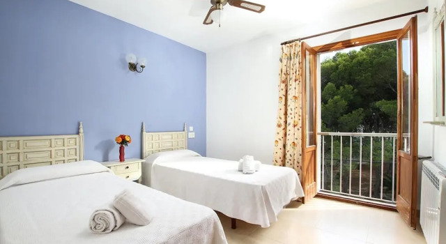 Apartment - 3 Bedrooms with WiFi and Sea views - 108769